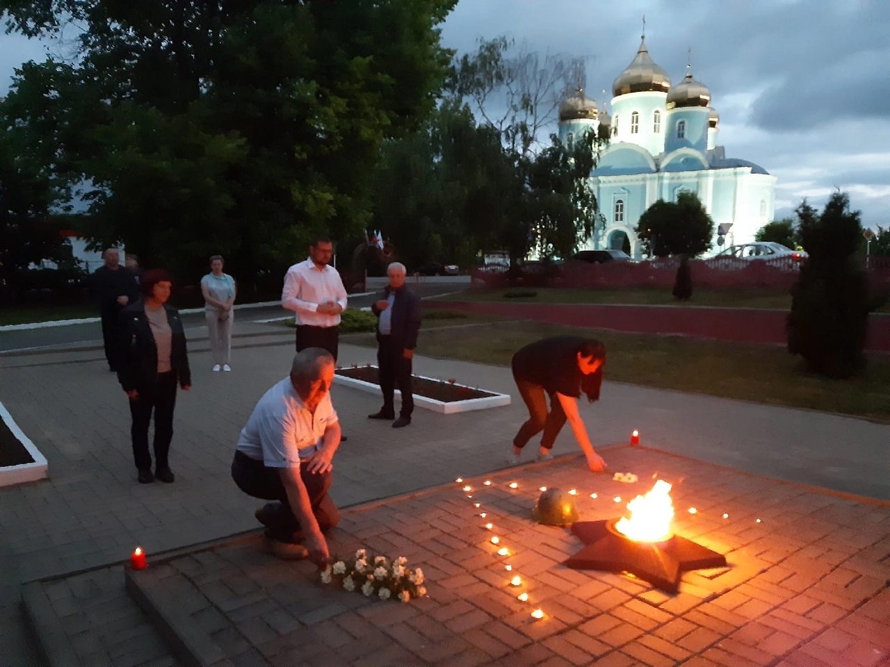 Укажите подпись к картинке.